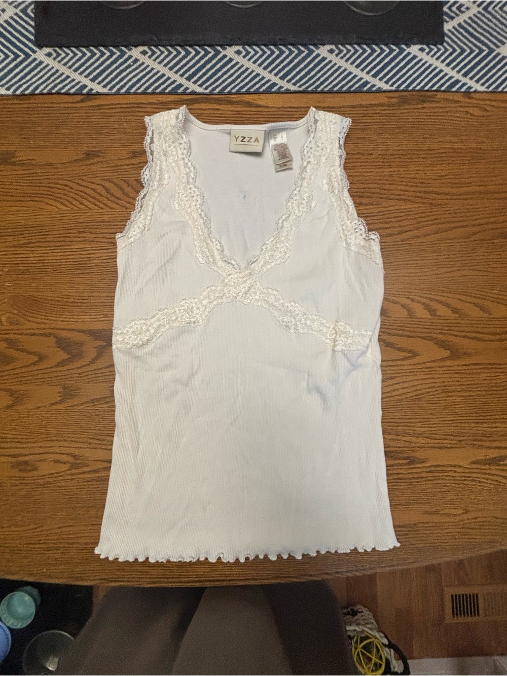 Yzza White Lace Trim Ribbed Tank Top